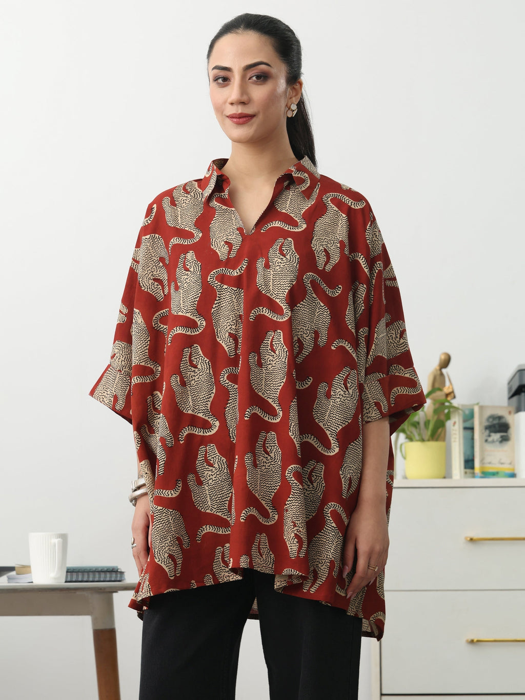 Power Move Red Quirky Print Cotton Blend Shirt